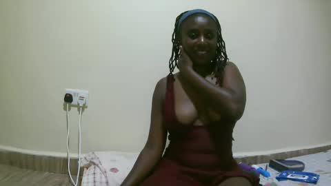 Snapshot of nana2095 chatting on October 8, 2025, 12:08 am nana2095 online show from October 8, 2025, 12:08 am