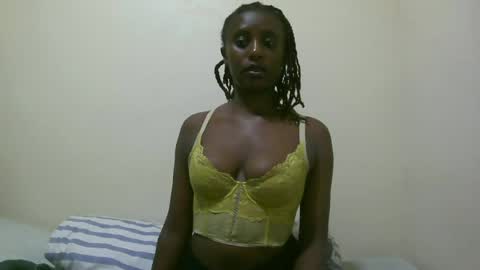 nana2095 online show from July 1, 2026, 11:37 pm