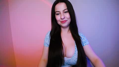 Snapshot of nanafey chatting on December 3, 2024, 5:12 pm your candy online show from December 3, 2024, 5:12 pm