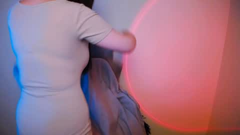 Snapshot of nanafey chatting on December 13, 2024, 5:43 pm your candy online show from December 13, 2024, 5:43 pm