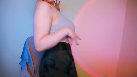 Snapshot of nanafey chatting on December 27, 2024, 4:10 pm your candy online show from December 27, 2024, 4:10 pm