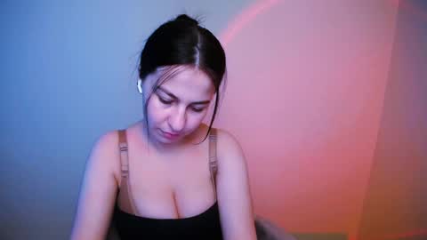 Snapshot of nanafey chatting on January 14, 2025, 2:22 pm your candy online show from January 14, 2025, 2:22 pm