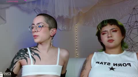 Snapshot of nanaxnana chatting on December 4, 2024, 8:23 am Alma Maria online show from December 4, 2024, 8:23 am