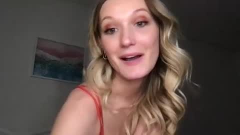 Nancy online show from February 8, 2026, 4:27 am