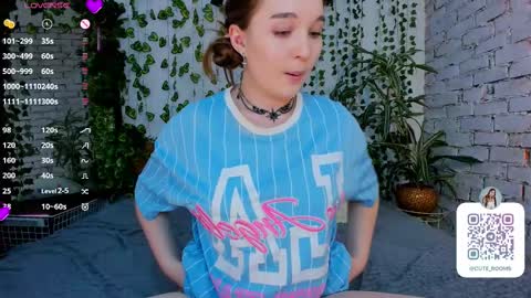 Luna online show from March 10, 2025, 9:10 am