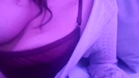 nancyybonita online show from December 4, 2024, 8:34 am