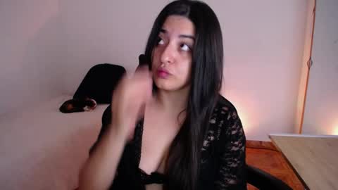 Snapshot of nani_gutierrez chatting on May 23, 2026, 4:44 pm Nani online show from May 23, 2026, 4:44 pm