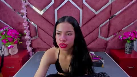 nanis james21 online show from October 26, 2025, 3:23 am