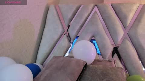 anna online show from April 3, 2026, 2:09 am