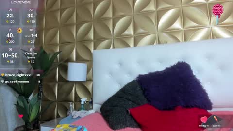 Snapshot of nanitagirl chatting on February 1, 2025, 7:36 am Nanitagril online show from February 1, 2025, 7:36 am