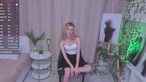 nannetteterrill online show from April 14, 2026, 6:19 am