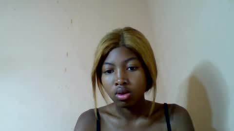 nannie02 online show from July 28, 2026, 4:05 pm