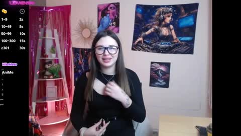 Naomy online show from December 19, 2024, 10:56 am