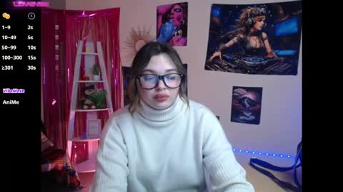 Naomy online show from December 20, 2024, 1:33 pm