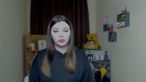 Naomy online show from January 4, 2025, 3:07 pm