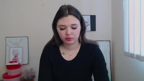 Naomy online show from January 6, 2025, 8:57 am