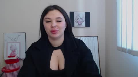 Naomy online show from January 8, 2025, 11:21 am