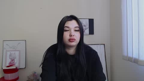 Naomy online show from February 3, 2025, 1:30 pm