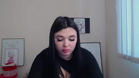 Naomy online show from February 4, 2025, 11:38 am