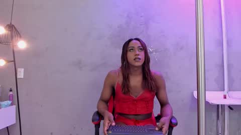 Snapshot of naomi__blair chatting on March 2, 2026, 4:14 am Naomi Blair online show from March 2, 2026, 4:14 am