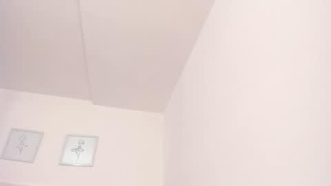 Naomi Amoretti online show from February 18, 2026, 4:36 pm