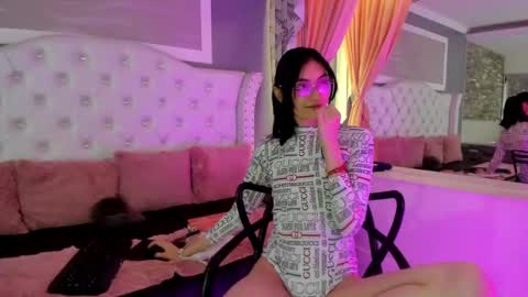 naomi online show from October 3, 2025, 1:41 pm