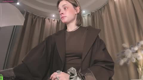 Snapshot of naomi_rias chatting on September 25, 2025, 11:41 pm Naomi online show from September 25, 2025, 11:41 pm