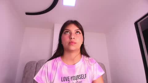 naomi online show from April 15, 2026, 11:50 am