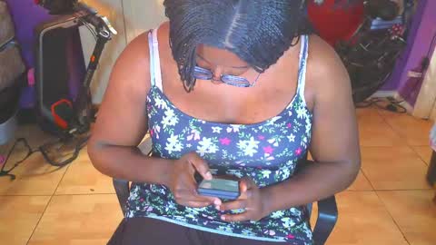 Snapshot of naomifux chatting on June 7, 2026, 9:51 pm Naomi online show from June 7, 2026, 9:51 pm