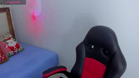 Naomi  online show from December 2, 2024, 12:07 pm