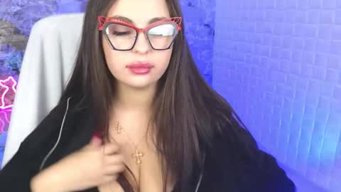 Kate online show from September 25, 2025, 10:30 am