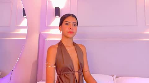 Snapshot of naomiklarc chatting on November 13, 2025, 3:49 am Naomi Klarc online show from November 13, 2025, 3:49 am