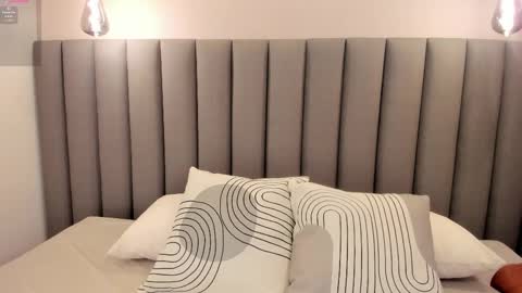 Naomy  online show from March 29, 2026, 11:54 am