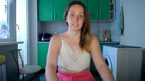 nastasiiaaforyou online show from November 5, 2025, 6:46 am