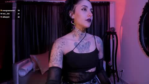 Snapshot of nasty_alice1 chatting on October 20, 2025, 3:18 am Goddess Alice online show from October 20, 2025, 3:18 am