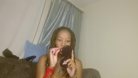 Cherry online show from November 1, 2025, 1:29 am