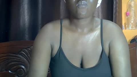 nasty_lucia online show from September 12, 2025, 6:57 am