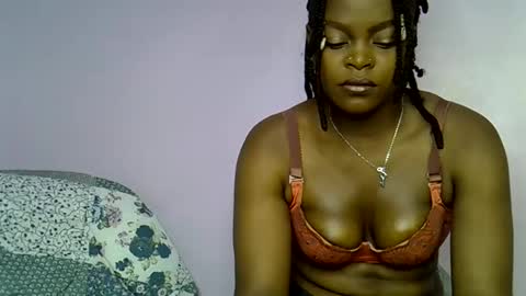 Vicky online show from October 20, 2025, 6:14 am