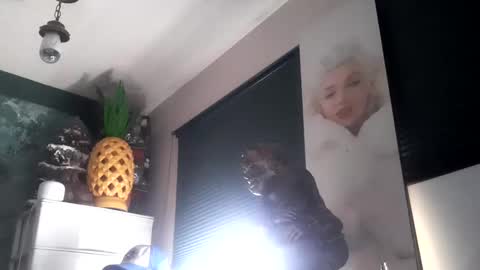 nastysubs69 online show from October 8, 2025, 6:38 pm