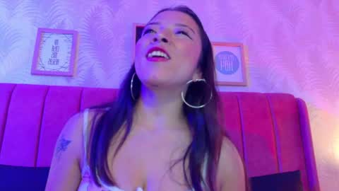 Natacha black online show from March 27, 2026, 7:02 pm