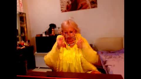 Snapshot of natali7634 chatting on March 4, 2025, 6:18 pm natali online show from March 4, 2025, 6:18 pm