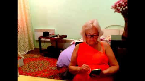 natali online show from June 10, 2026, 4:01 am