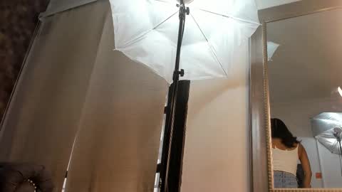 Snapshot of natalia_aguirre chatting on September 18, 2025, 12:07 pm Naty  online show from September 18, 2025, 12:07 pm