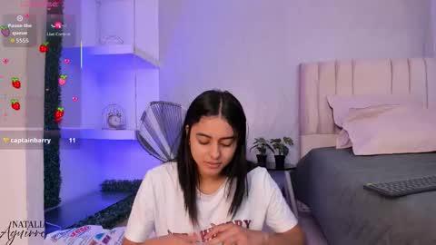 Snapshot of natalia_aguirre chatting on October 17, 2025, 12:30 pm Naty  online show from October 17, 2025, 12:30 pm