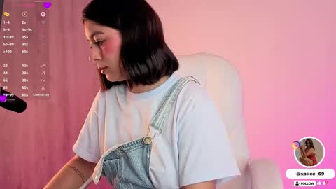 natalia andrea online show from January 18, 2026, 11:19 pm