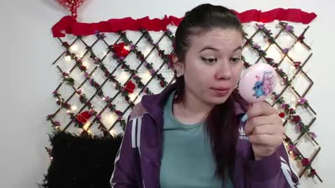 Natalia Walker online show from April 16, 2026, 2:18 pm