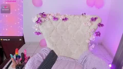 Snapshot of nataliahenao_69 chatting on October 20, 2025, 1:33 pm Nataliua Henao online show from October 20, 2025, 1:33 pm