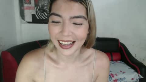 Natalia online show from December 12, 2024, 5:59 pm