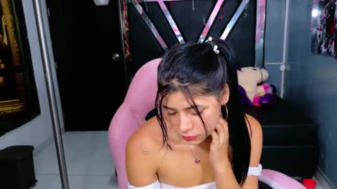 Snapshot of nataliatompsonx1 chatting on September 28, 2025, 12:32 pm nataliatompsonx1 online show from September 28, 2025, 12:32 pm