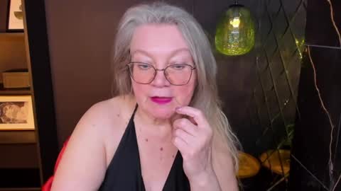 NataliCloud online show from April 4, 2026, 1:19 pm